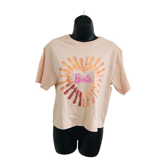 Barbie heart shaped multicultural Barbie hands graphic print tshirt size small - Picture 6 of 16